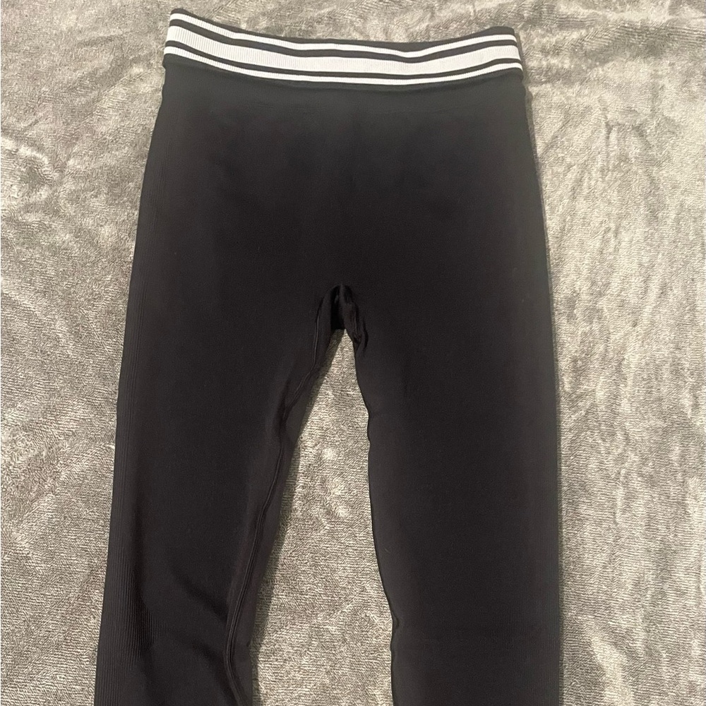 PINK Victoria's Secret Black Fold over Leggings w/ White Stripes Waistband sz  M